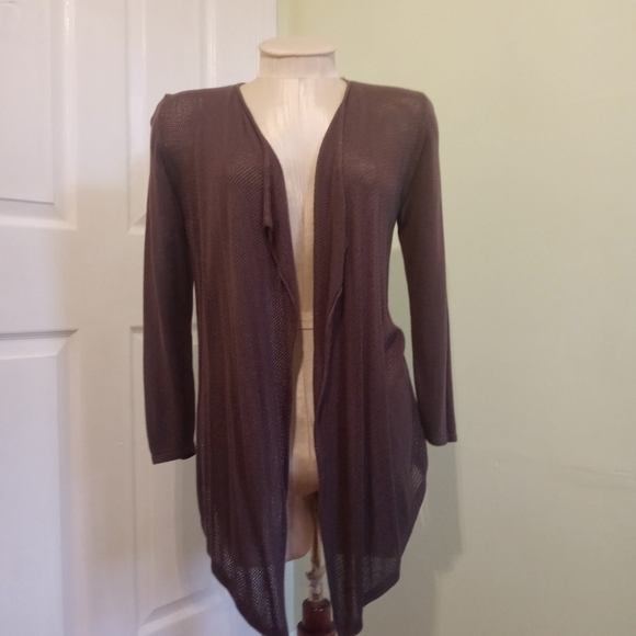 august silk Tops - August Silk| Sm. Open front camisole